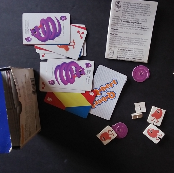 Vintage 1983 Q-bert card game